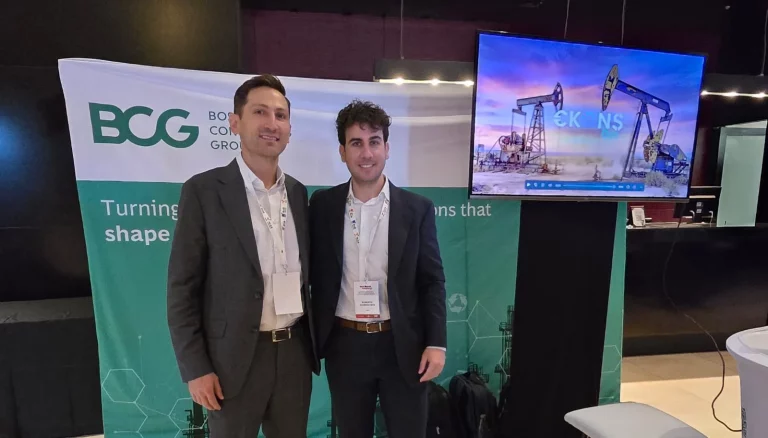 Neuquén a la Vanguardia: BCG e YPF Impulsan la Eficiencia Petrolera con Inteligencia Artificial en Plaza Huincul